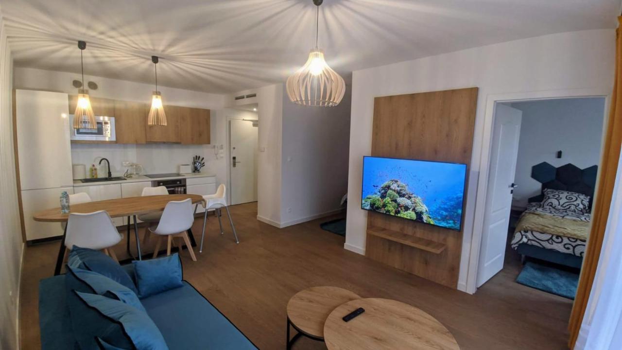 Apartament APARTAMENT BLUE z basenem, Marynarska 8 , Sarbinowo Zewnętrze zdjęcie