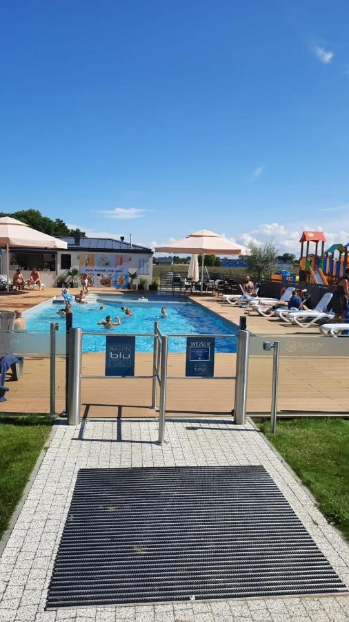 Apartament APARTAMENT BLUE z basenem, Marynarska 8 , Sarbinowo Zewnętrze zdjęcie